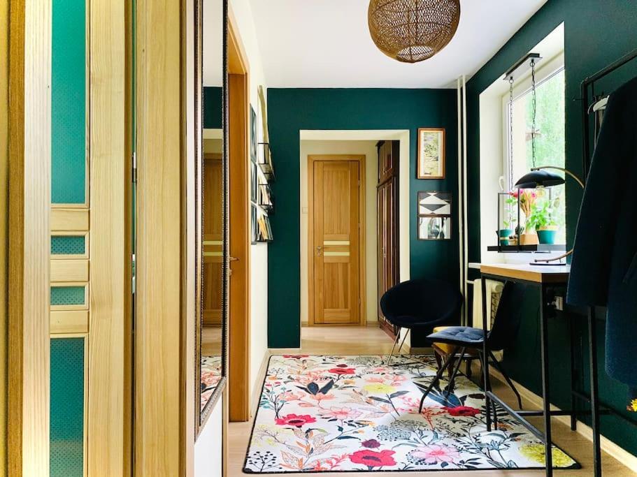 Three Bedroom With Two Terraces For 7People+Baby Kaunas Exterior photo
